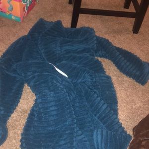 Blue robe, never been worn and comes with slippers